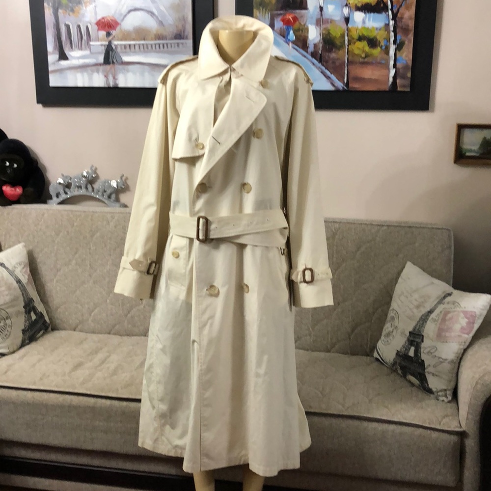 VINTAGE Burberry’s  of London trench coat size L- XL tall